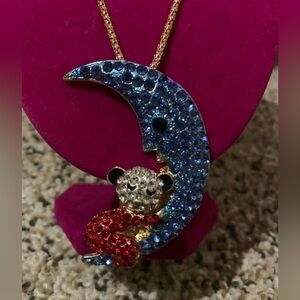 NWT BETSEY Johnson necklace